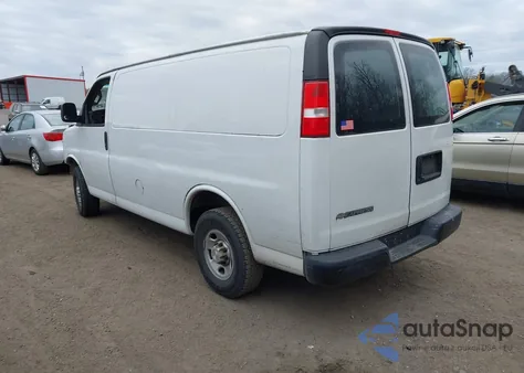 2018 Chevrolet Express 2500 Work Van from USA, damaged, VIN 1GCWGAFPXJ1264189